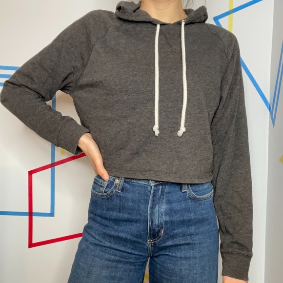 H&M Grey Cropped Hoodie - Picture 1 of 3